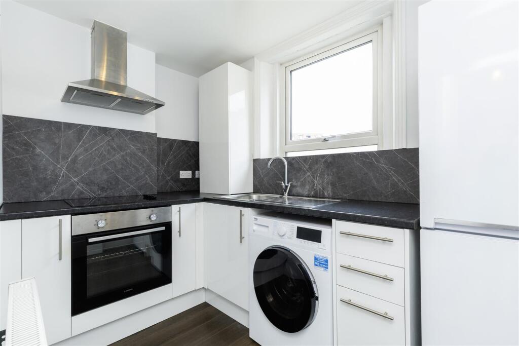 230B Camden High Street -5.jpg