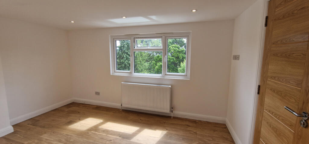LOFT REAR BEDROOM