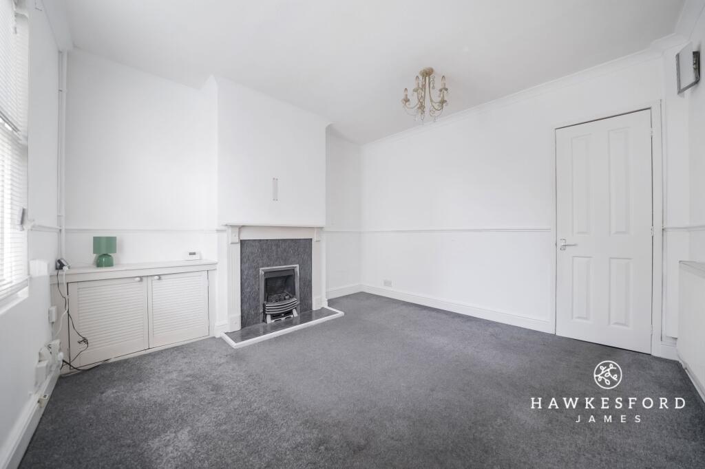 William Street, Sittingbourne - Lounge