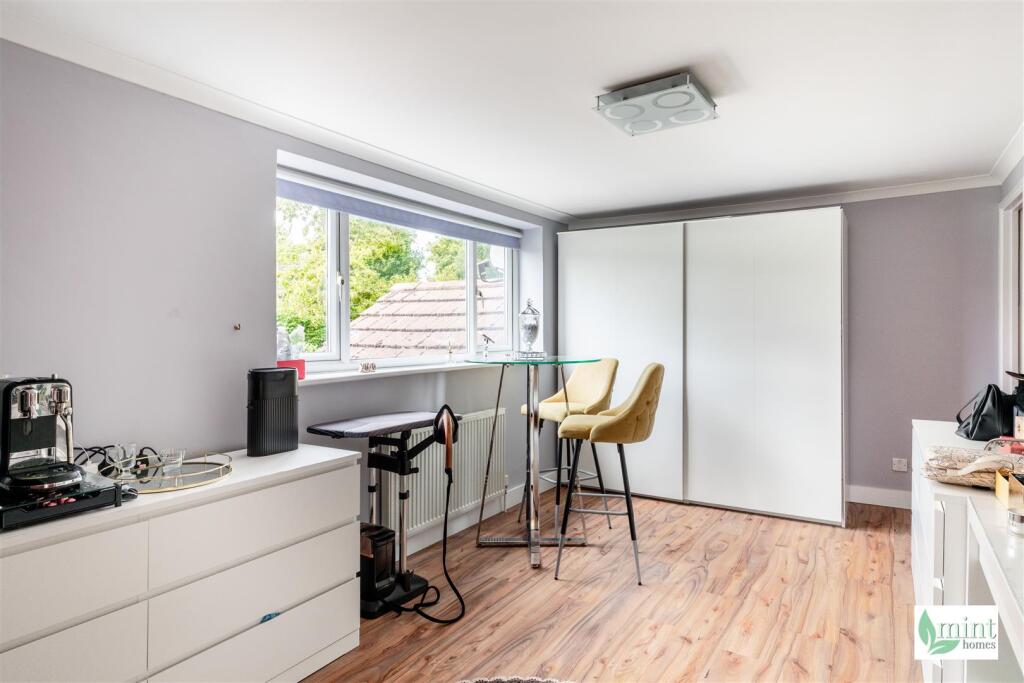 Watermarked - The Sheiling, Pond Road-35.jpg