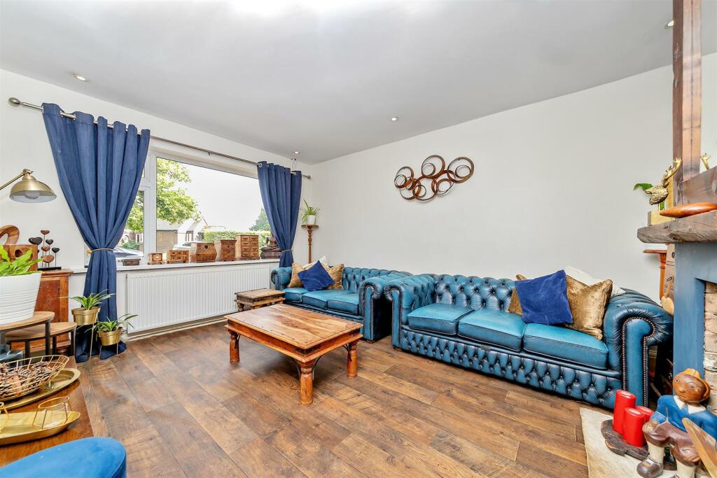 16NichollsClose-7.jpg