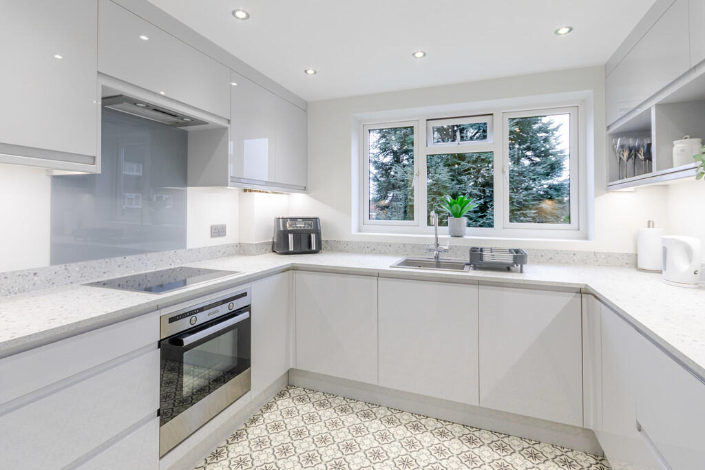 Kitchen 2