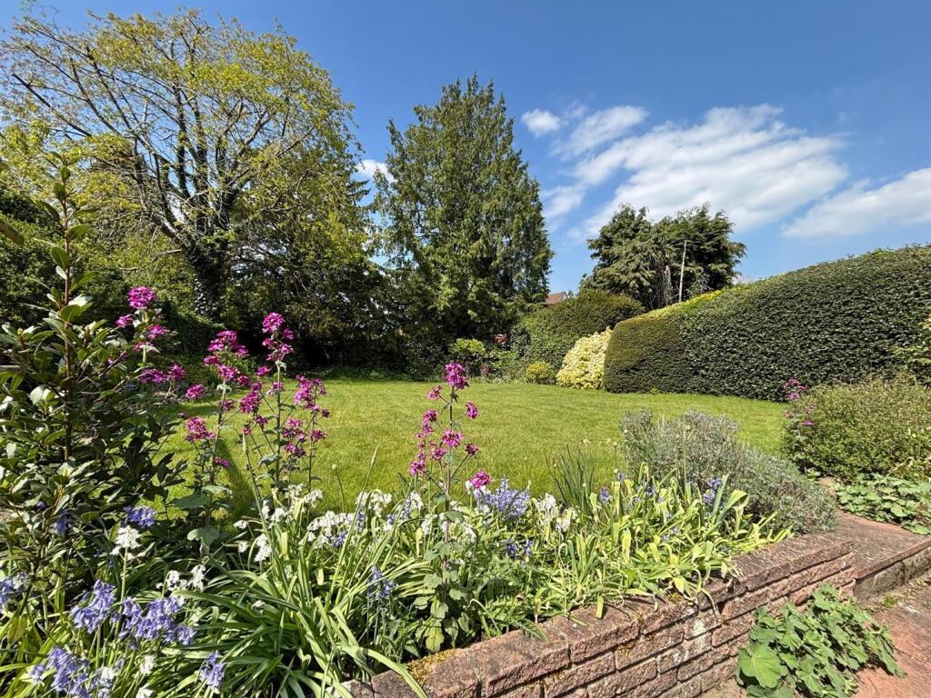 Garden.jpg