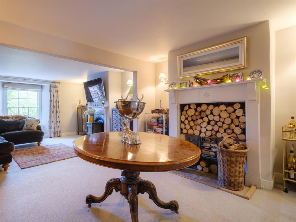 12 London Road-33.jpg