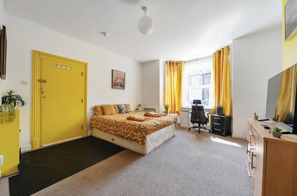 1333179-1-68933dc...