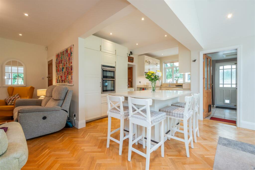 Open Plan Living Dining Kitchen Aspect 4