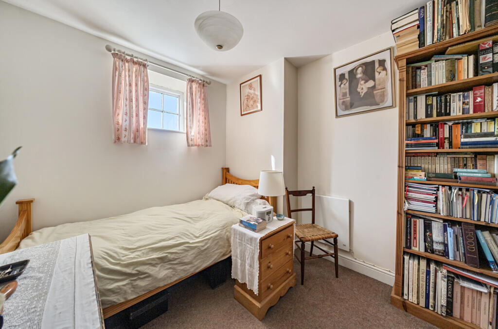 1362290-8-68e3e1d...