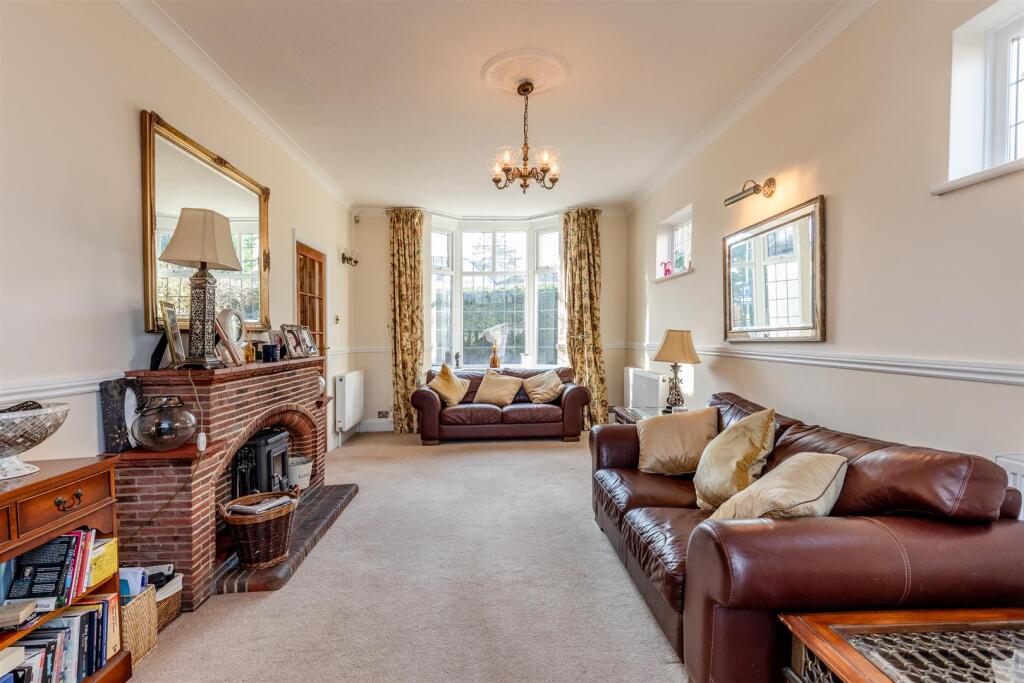 Passage Road, Brentry Kitchen.jpg