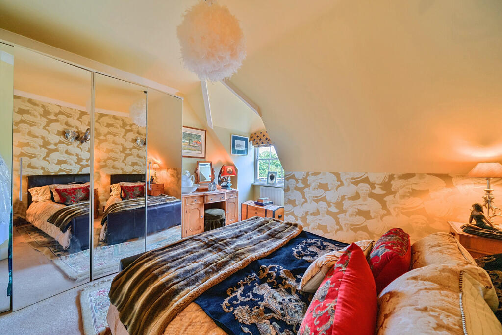 1324759-12-687660...