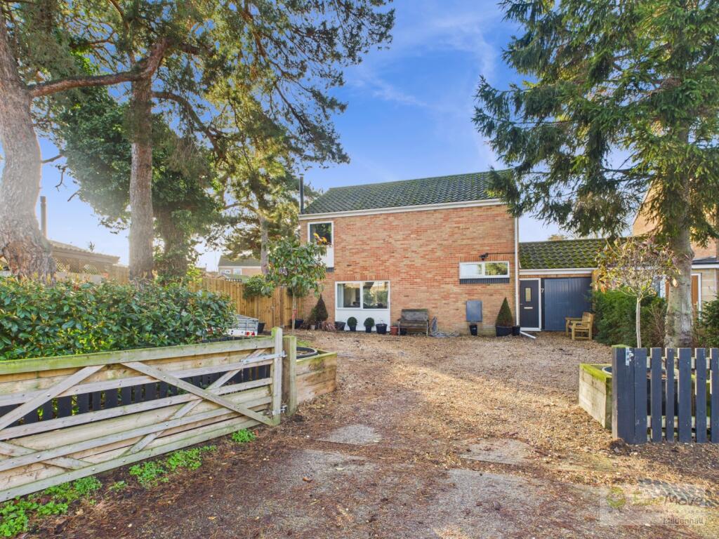 7 Cedar Close, Raf Lakenheath, Brandon