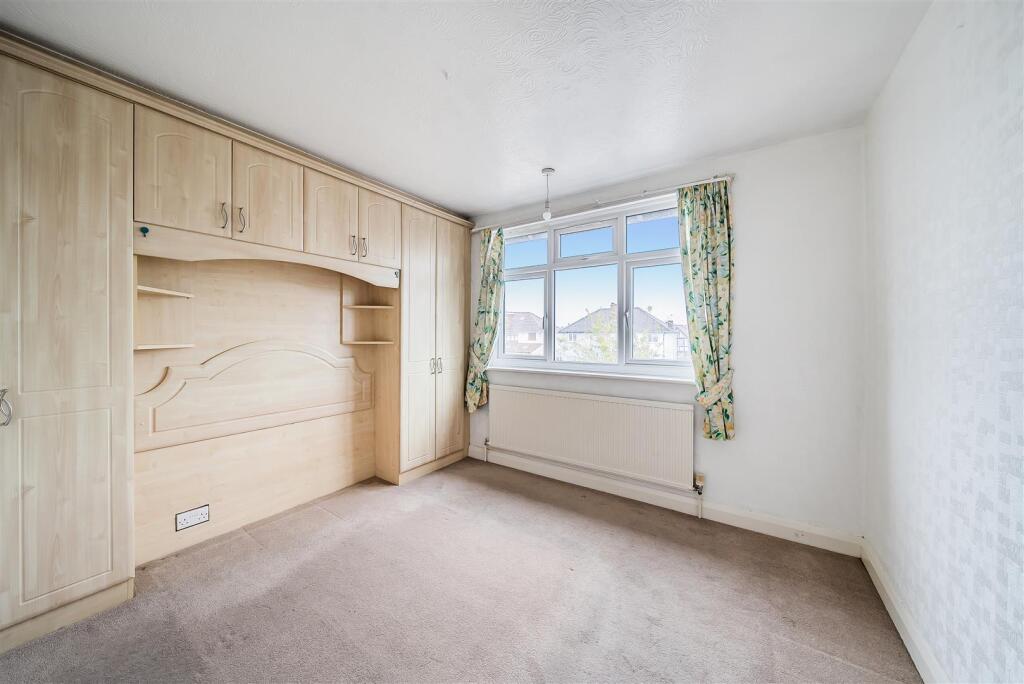 Bedroom 2.jpg