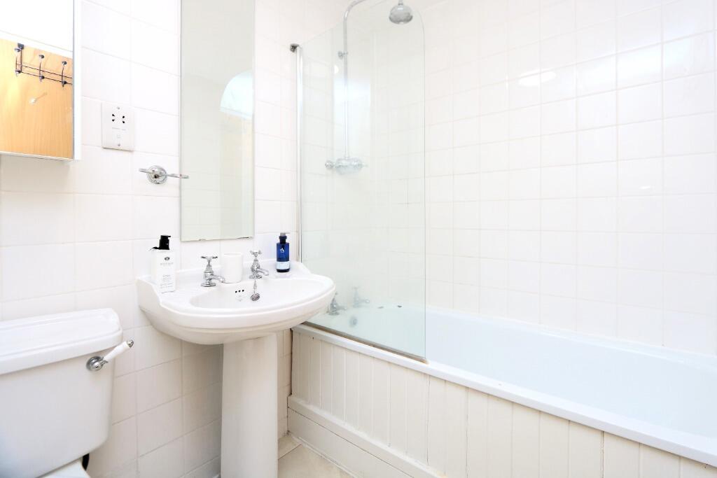 10_16986782079338.JP