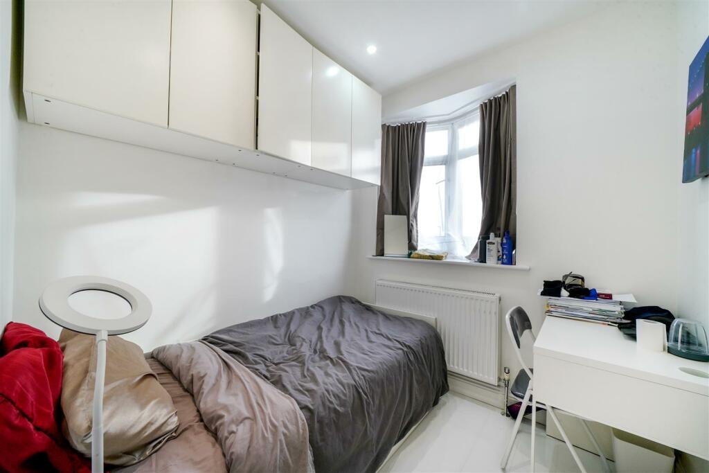 560 Whitton Avenue West - Q2vrYr9pcrfIjbjyN66k.jpg