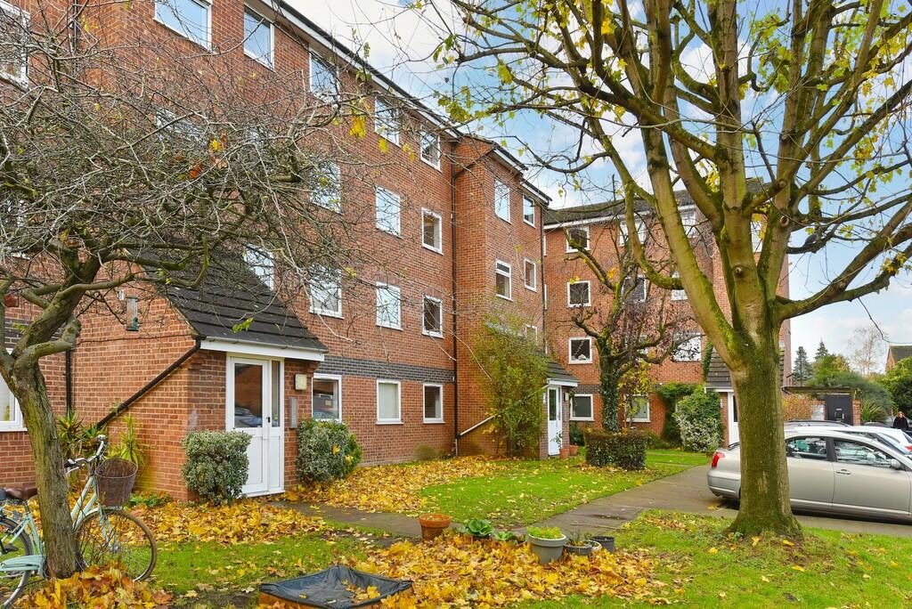 19 regency court ...