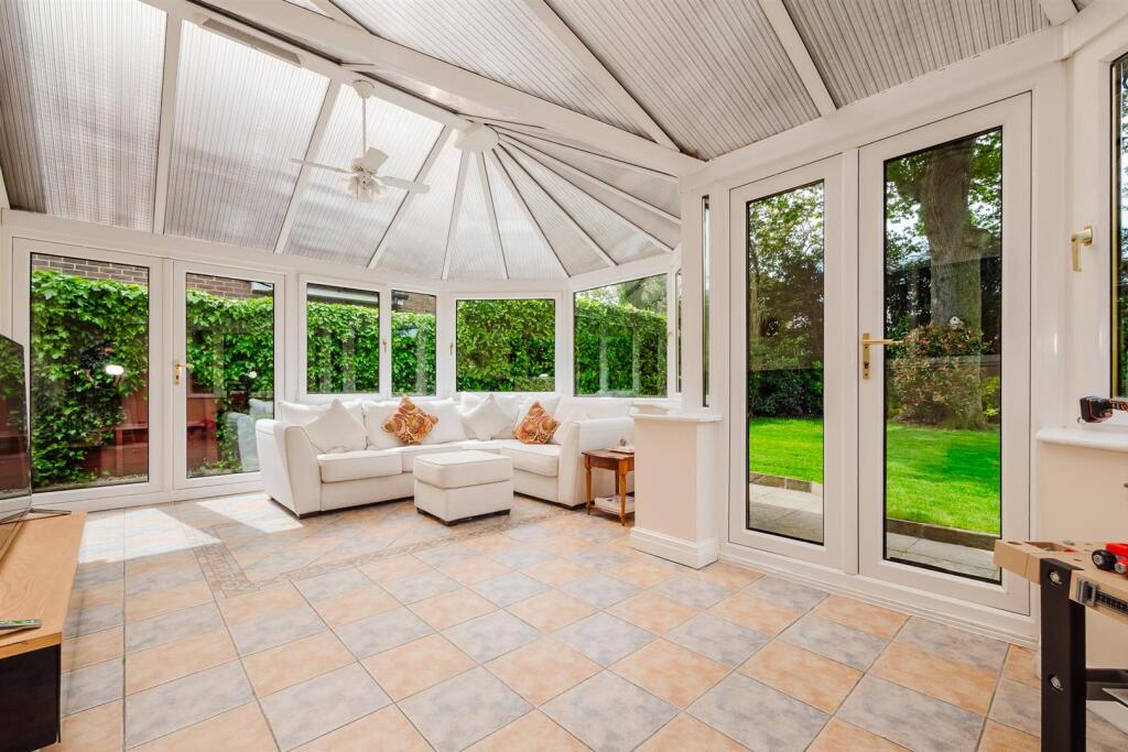 Conservatory Day Room