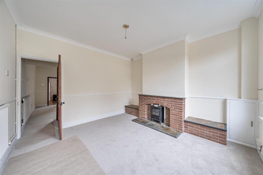 114 Main Street, Swannington