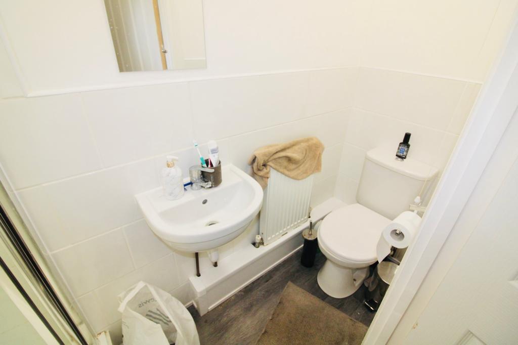 Bathroom 2