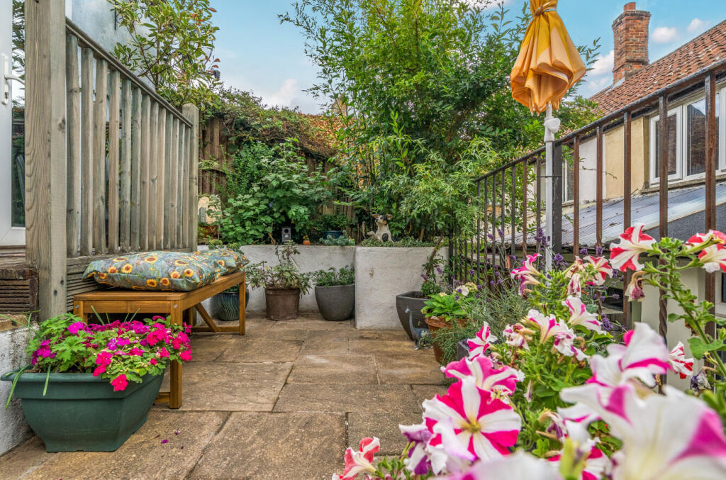 1344126-18-68ada4...