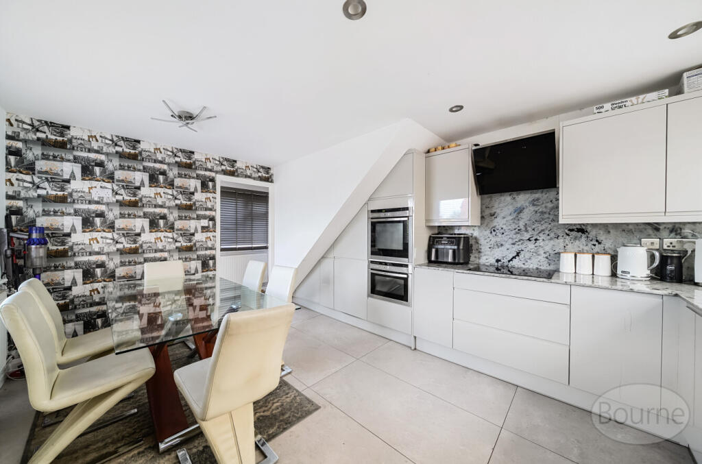 86e8f59a-e4c9-4df...