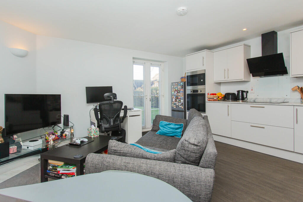 Kitchen/Family Ro...