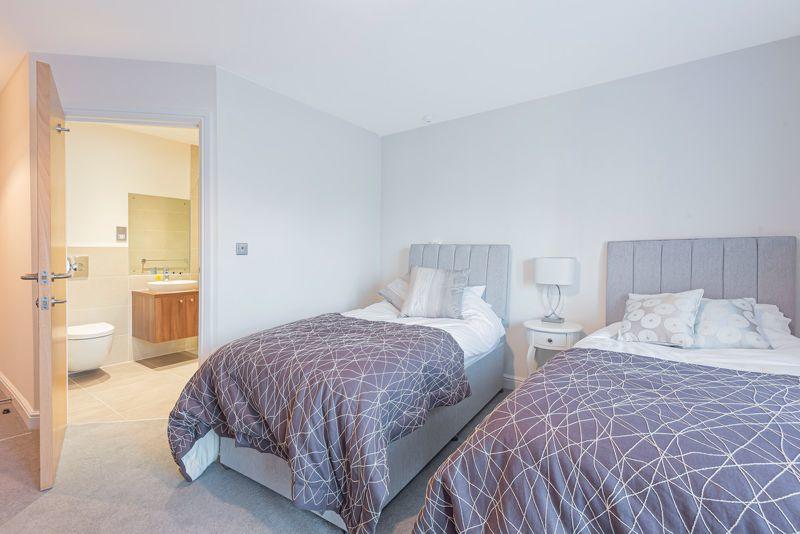 Guest suite