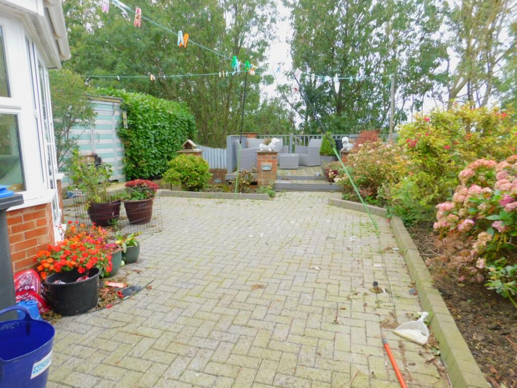 9 the coppice (20)
