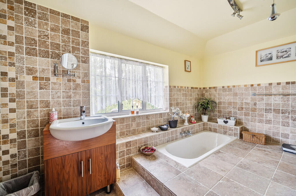 1293689-24-682cc3...