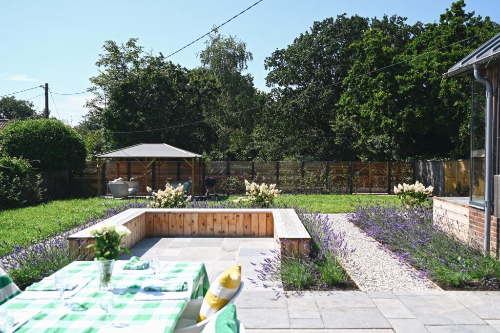 269639 - a0O6700000pBwTpEAK_N102_highres .JPG