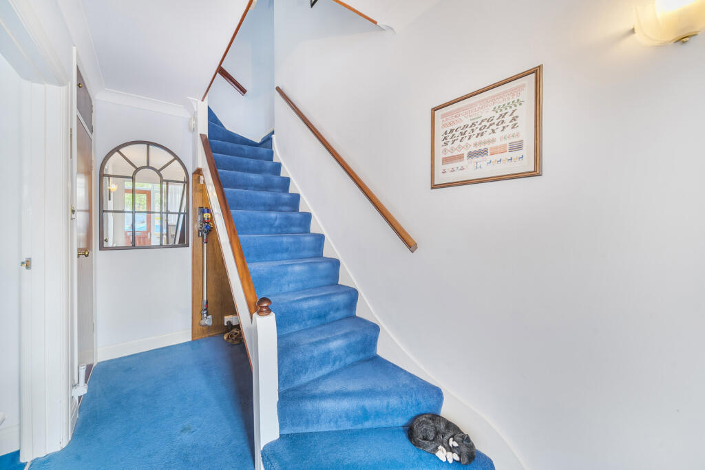 1327944-9-687e691...