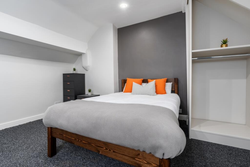 2 Lombard Grove, Bedroom 4