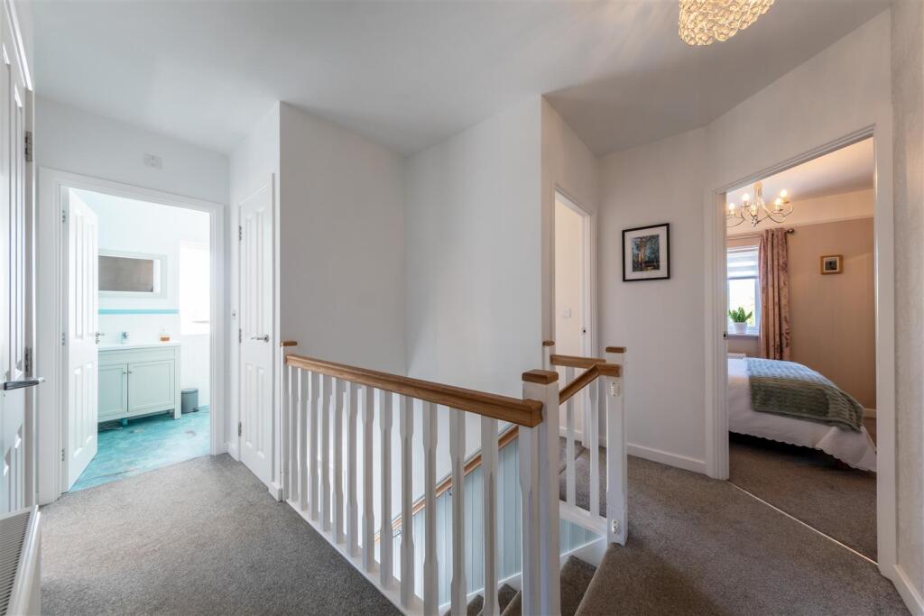 3 Tiverton Way-034.jpg