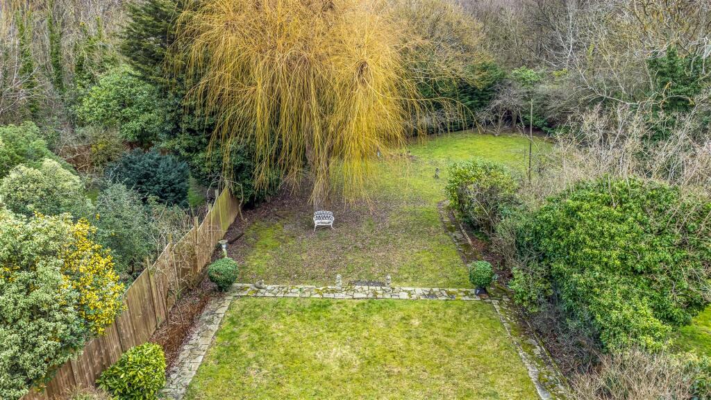 Aerial Garden 4.jpg