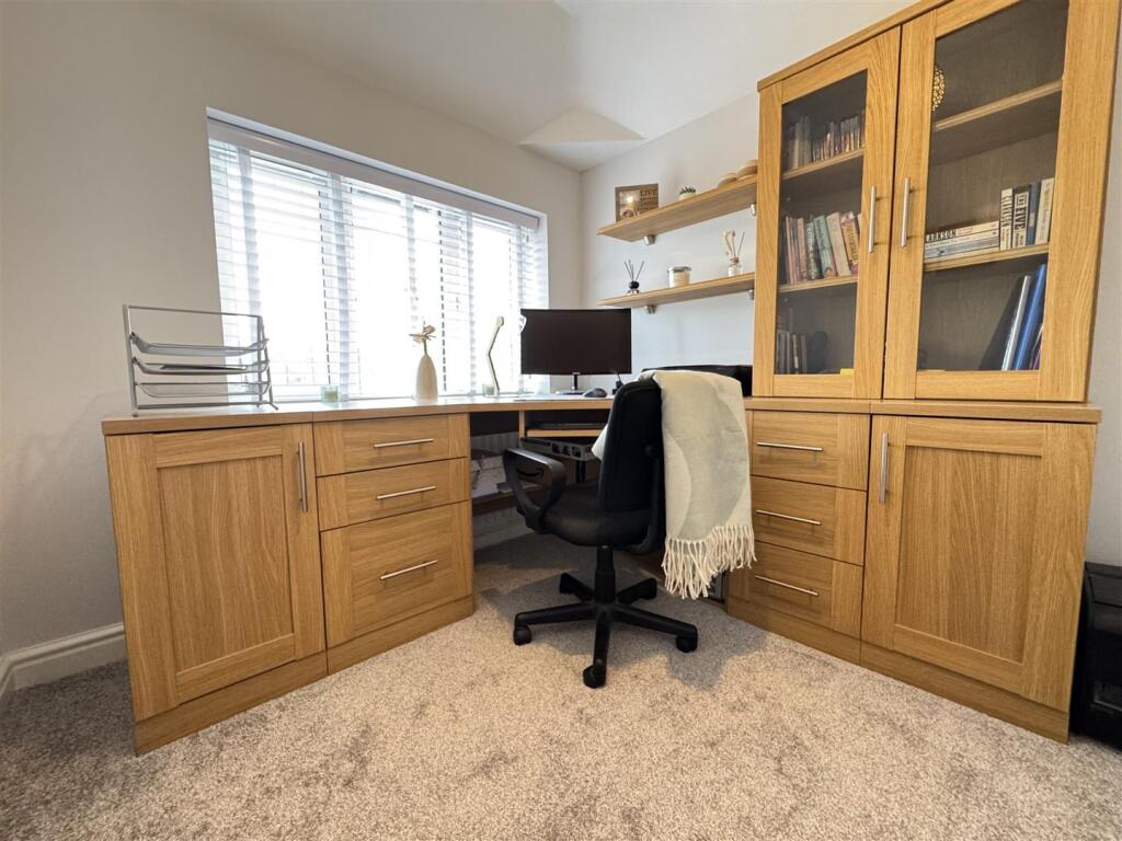 IMG_6381 (Large).JPG