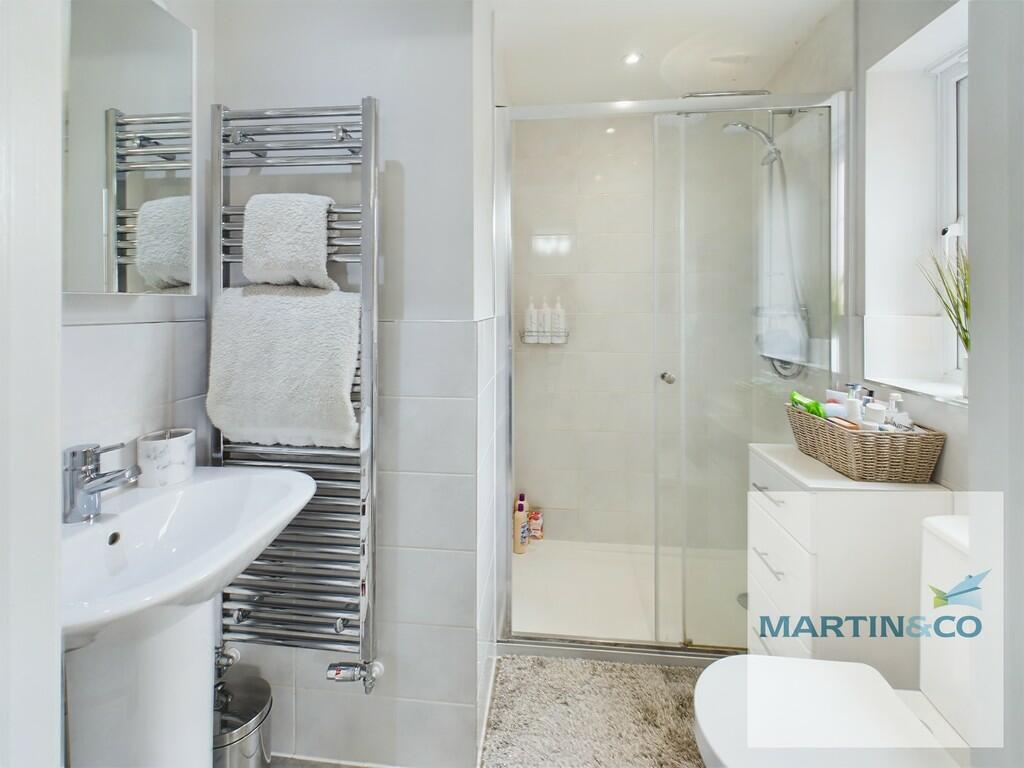 CAM03663G0-PR0027...