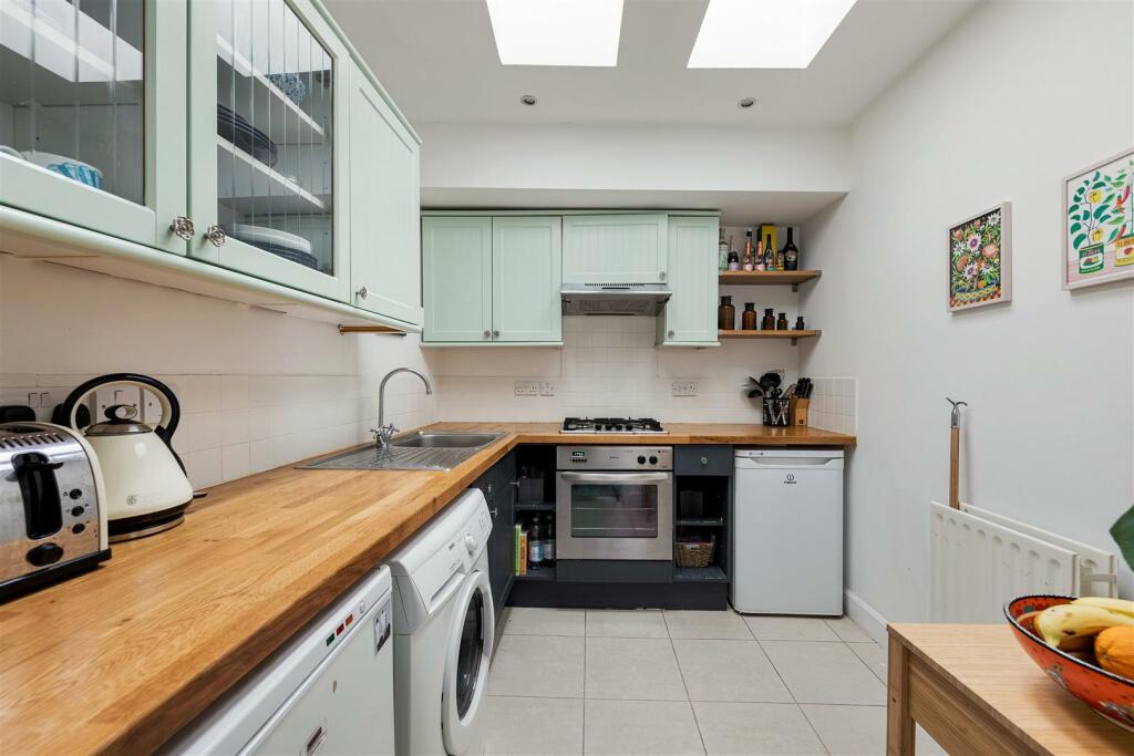 Brierley Road E11