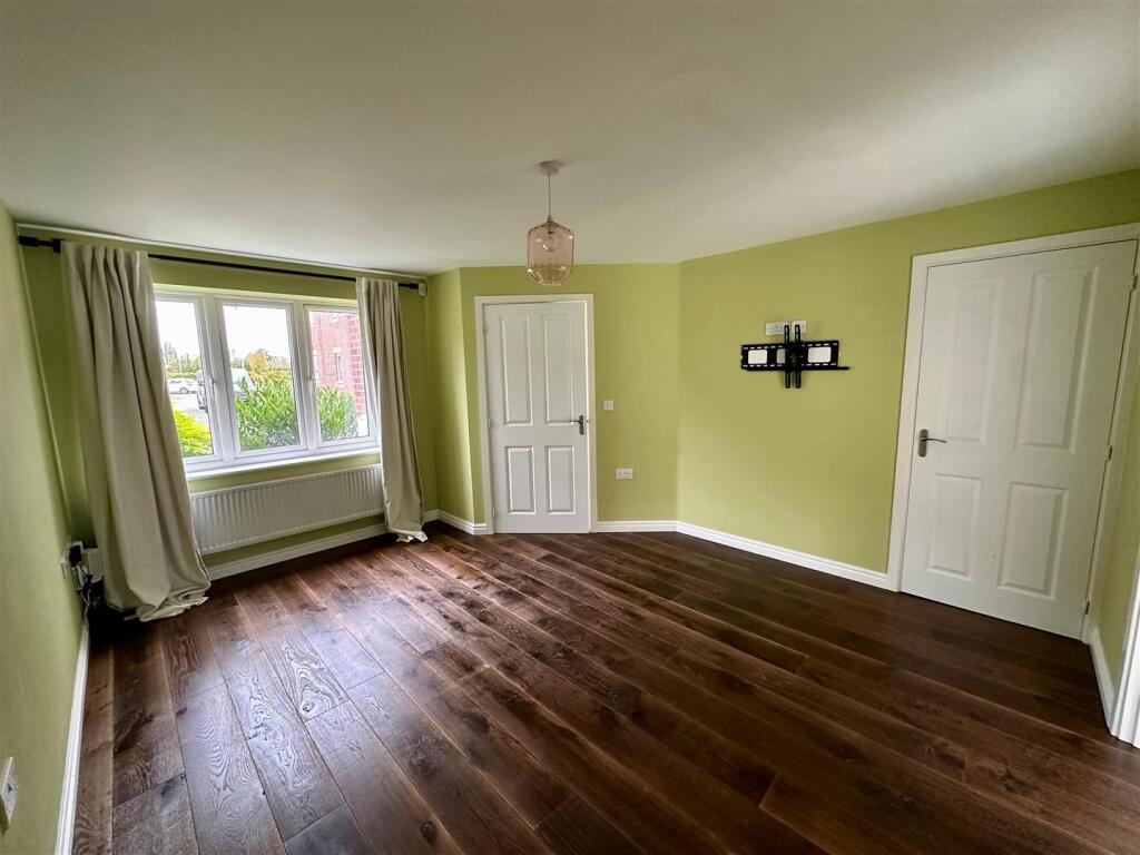 Living room.jpg
