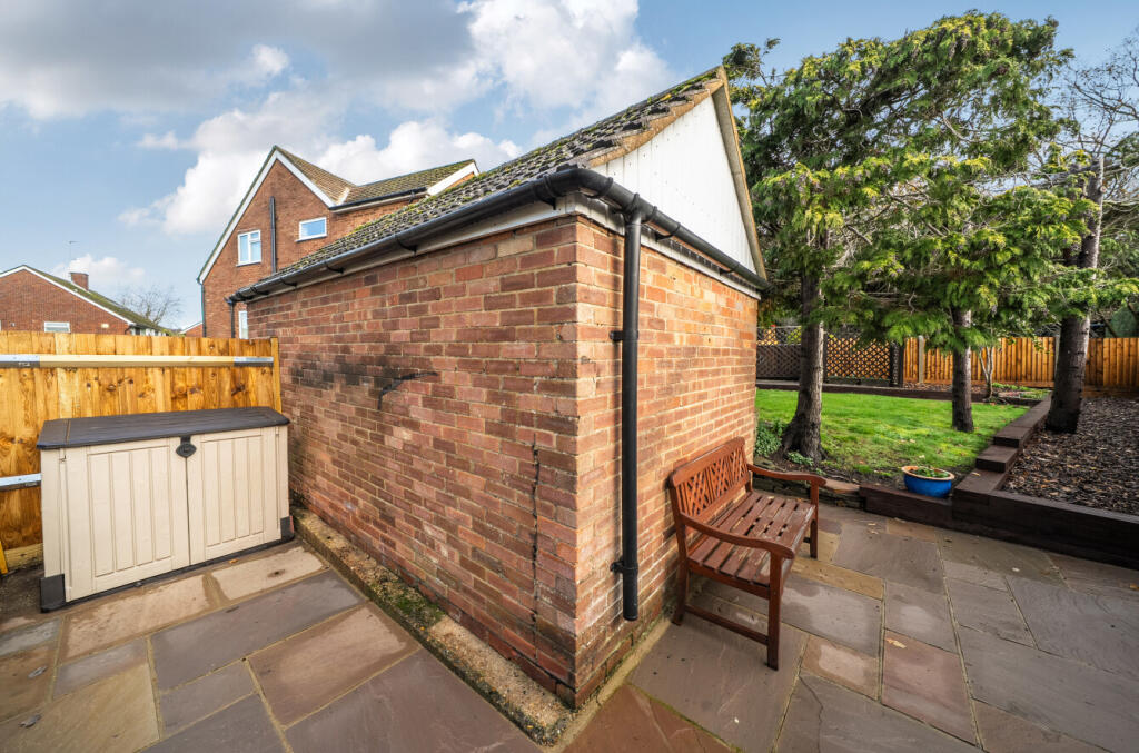 1384341-28-6936b3...