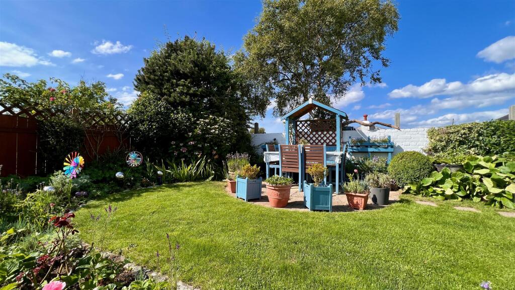 GARDEN