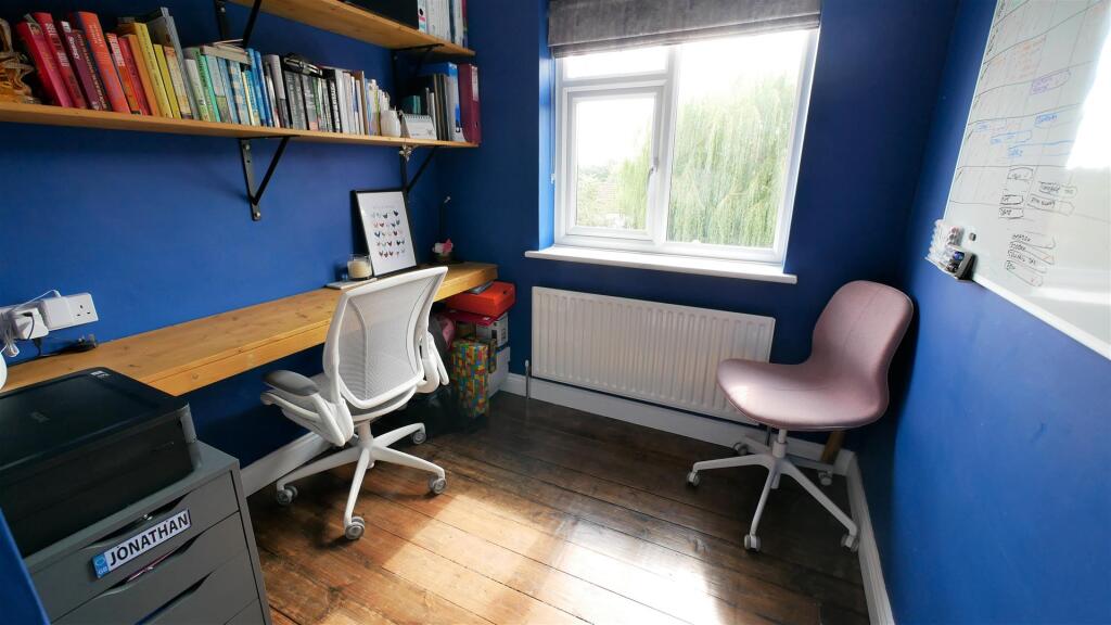 BEDROOM 3