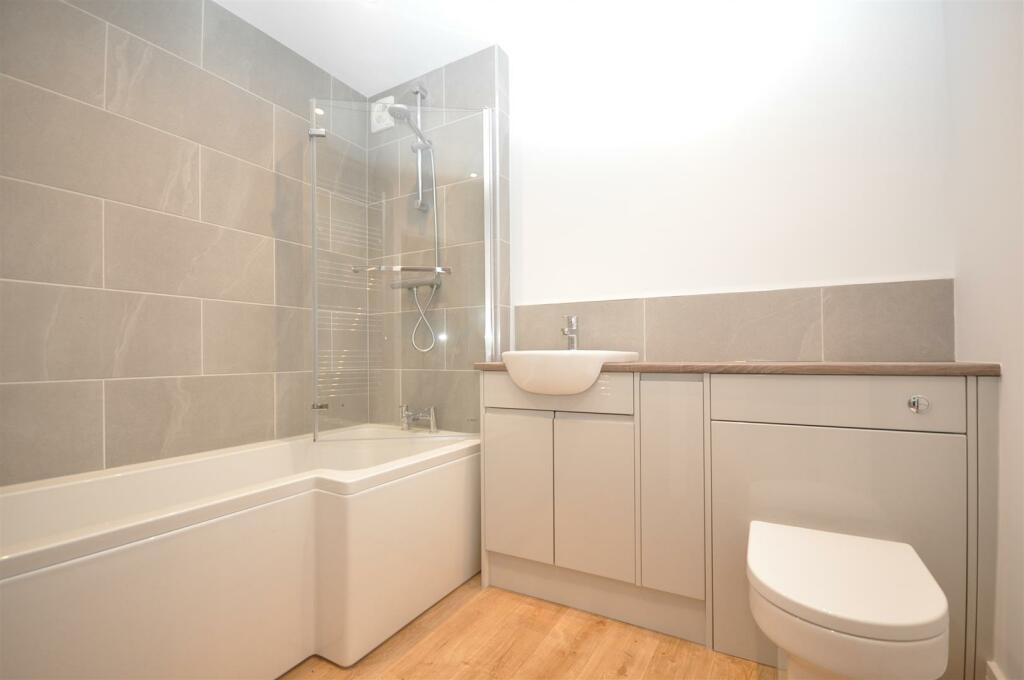 Bathroom - Ground Floor Flat