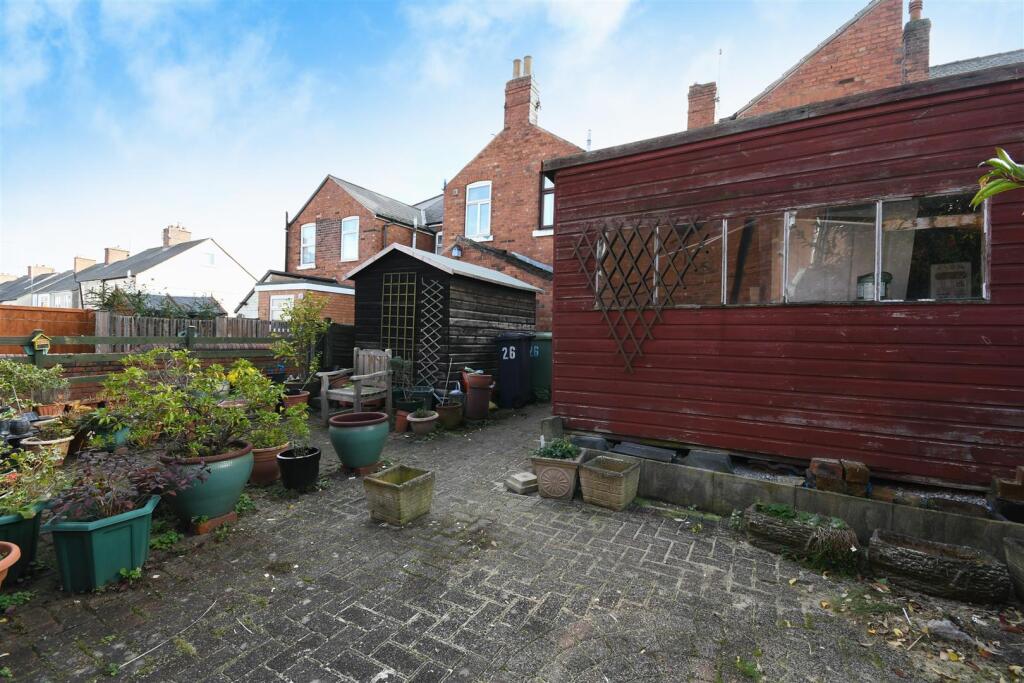 24 Holme Road-36.jpg