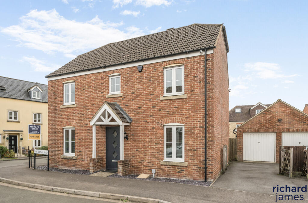 11b4213375a74784baace0b42f38ae6b