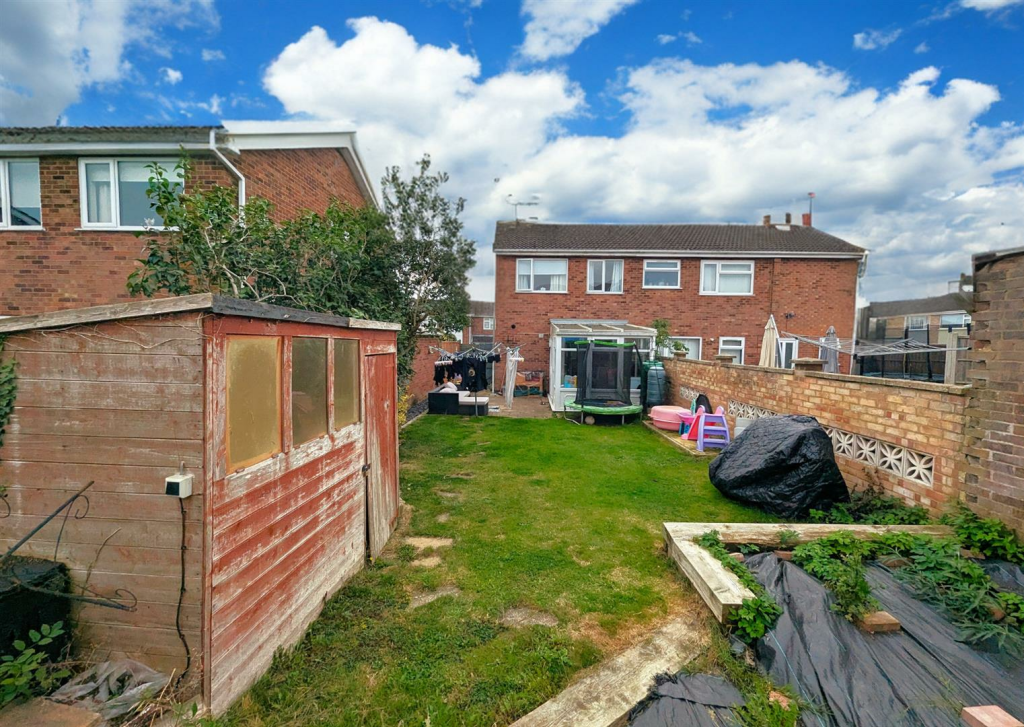 brandenberg back garden 2.png