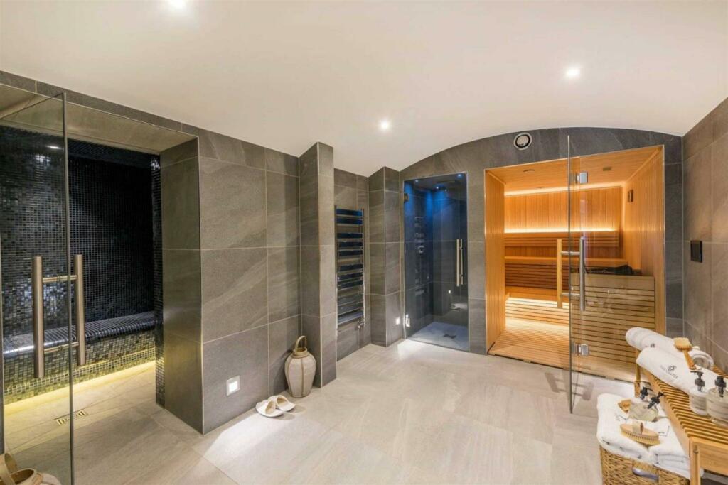 sauna.jpg
