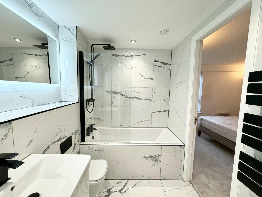 JACK &amp; JILL BATHROOM