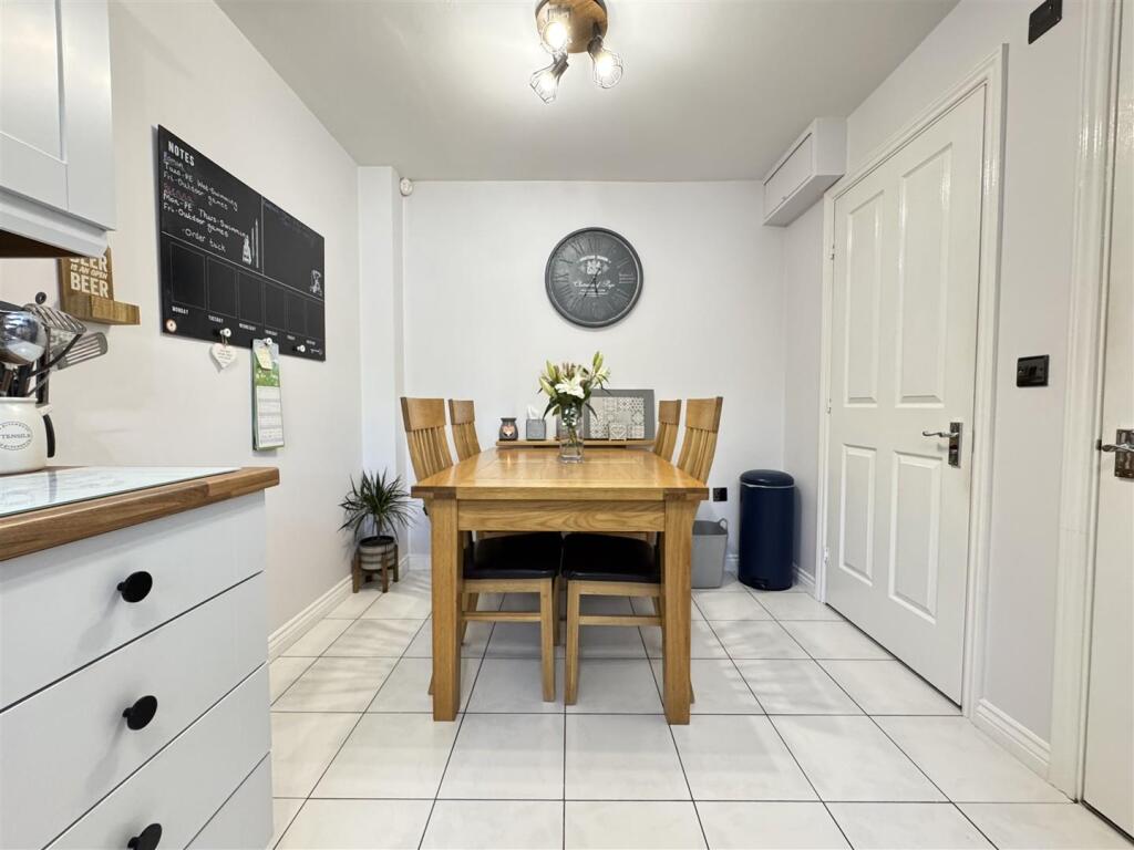 IMG_6351 (Large).JPG