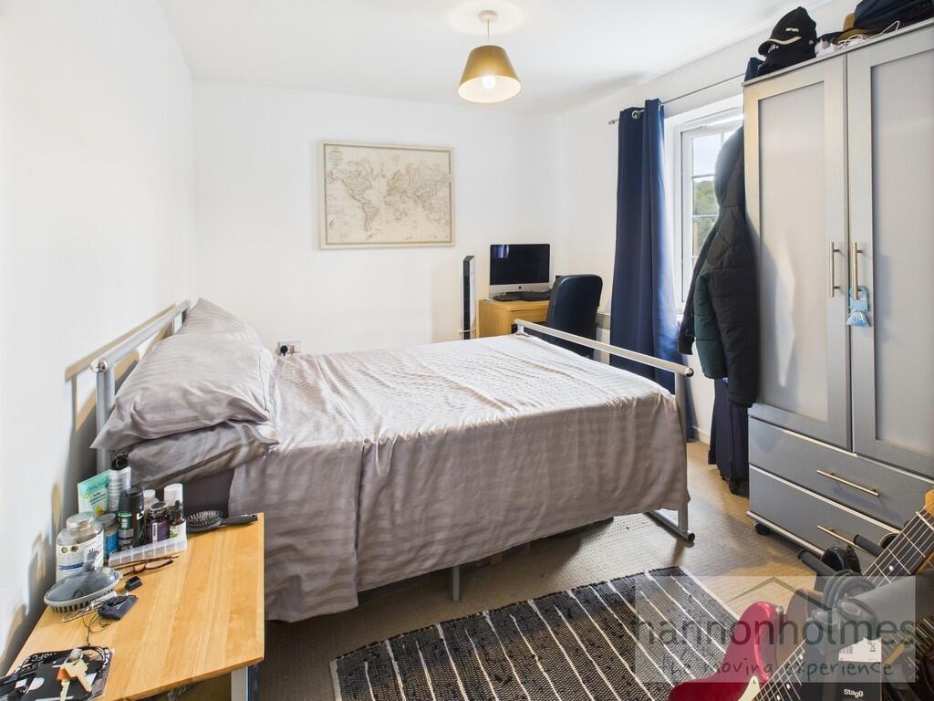 CAM05283G0-PR0079...