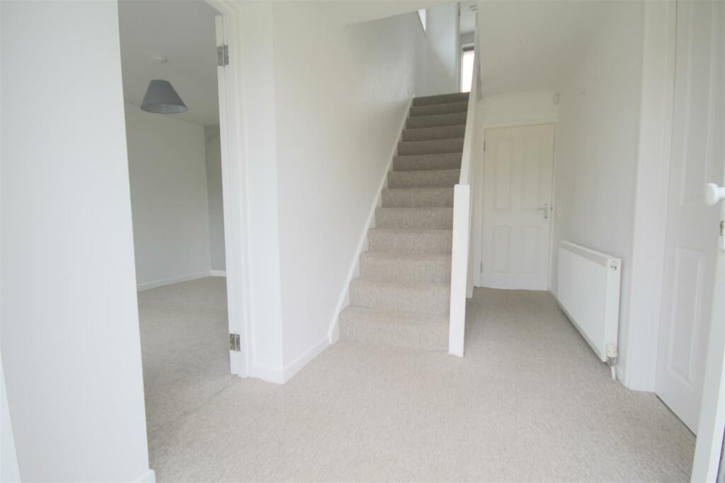 Entrance Hall.JPG