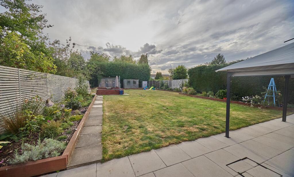 9 Elizabeth Road HK  5.jpg