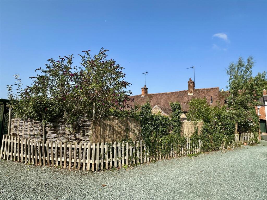 view to rear from parking